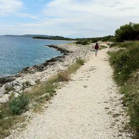 アパート Lidija Ciovo トロギール