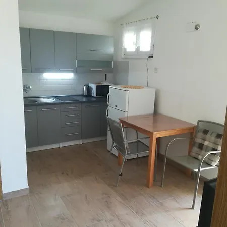 Lidija Ciovo شقة تروغير